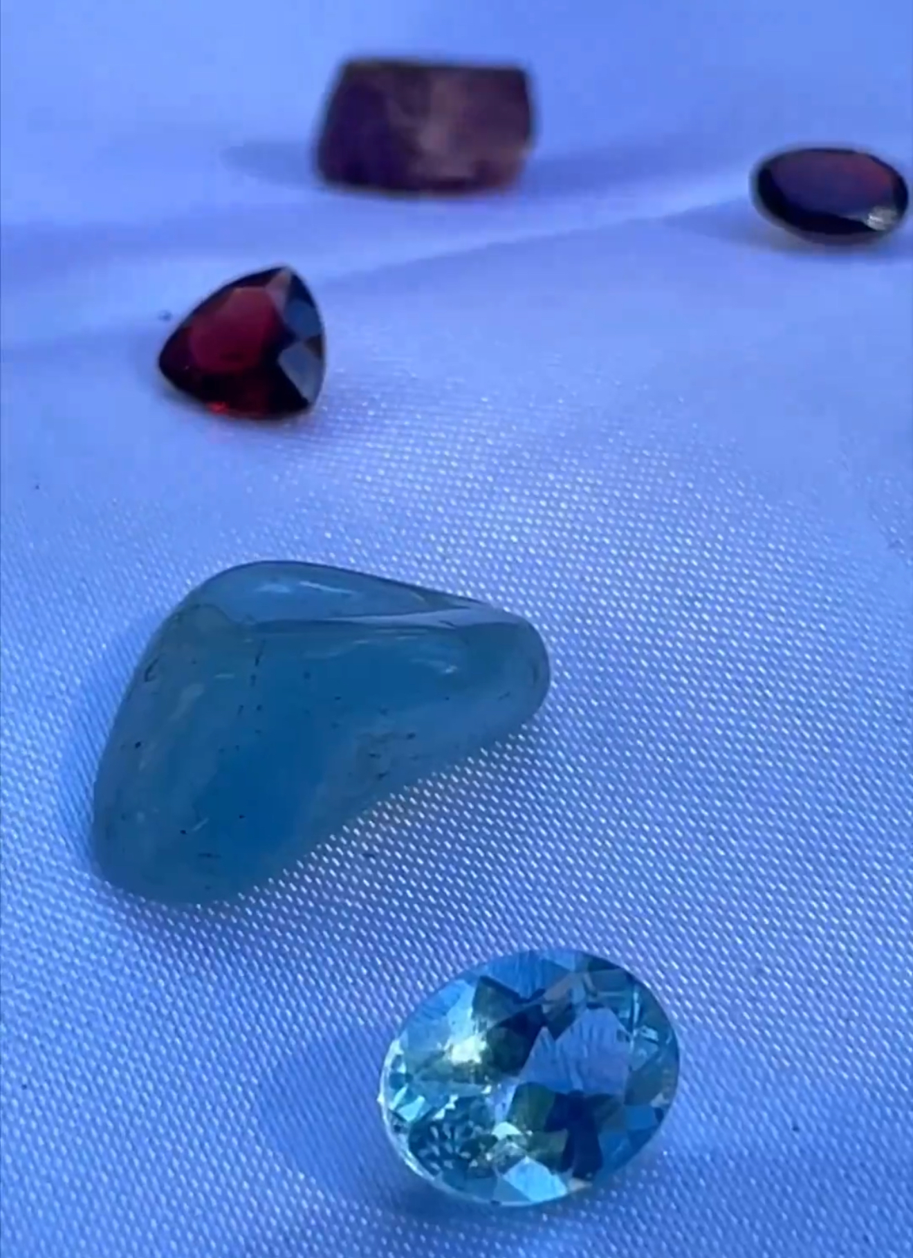 Natural sea-polished aquamarine